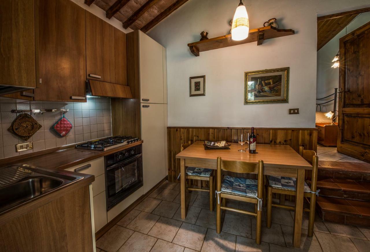 Agriturismo Podere La Fornace 卡维日里亚 外观 照片